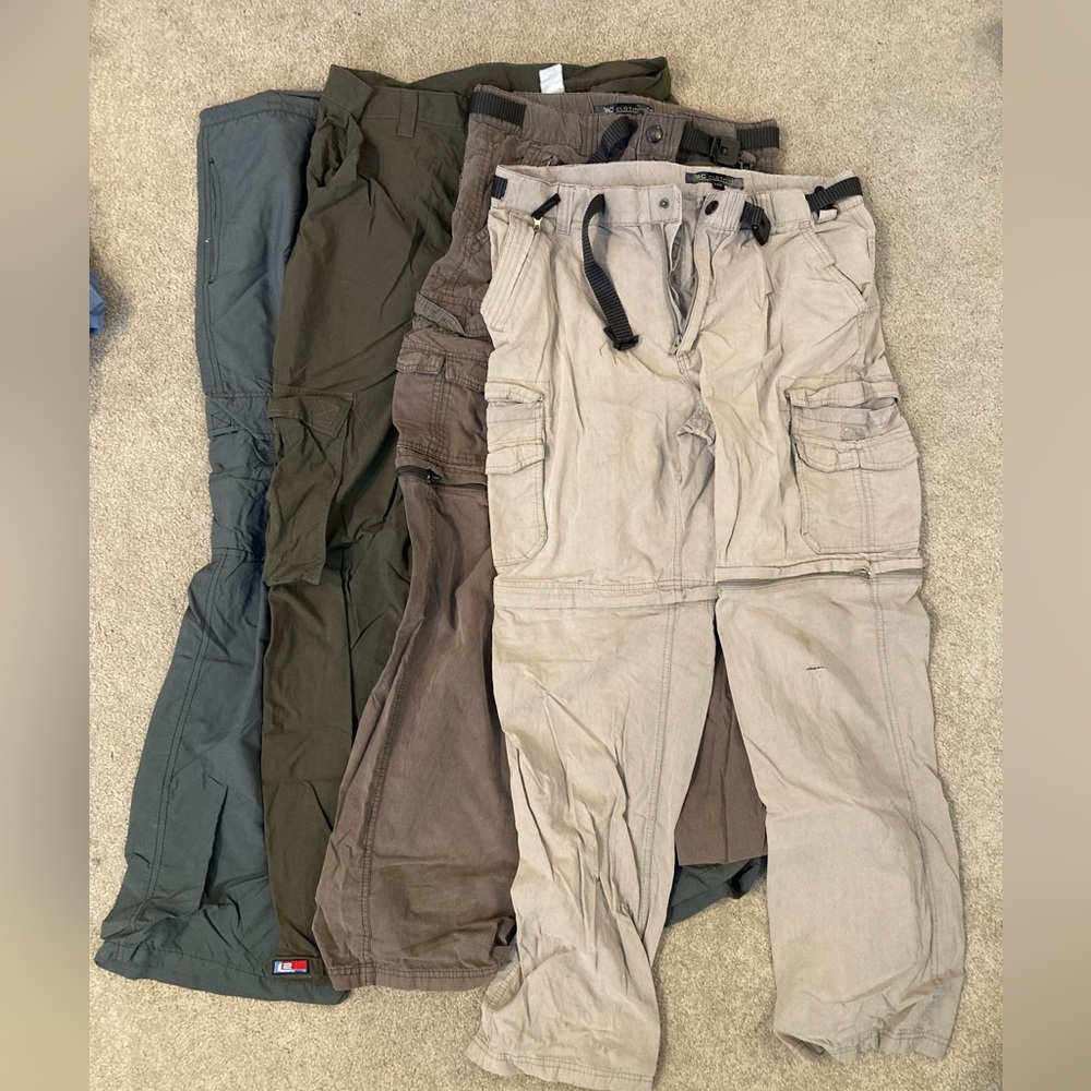 Lot of 4 men’s cargo hiking pants